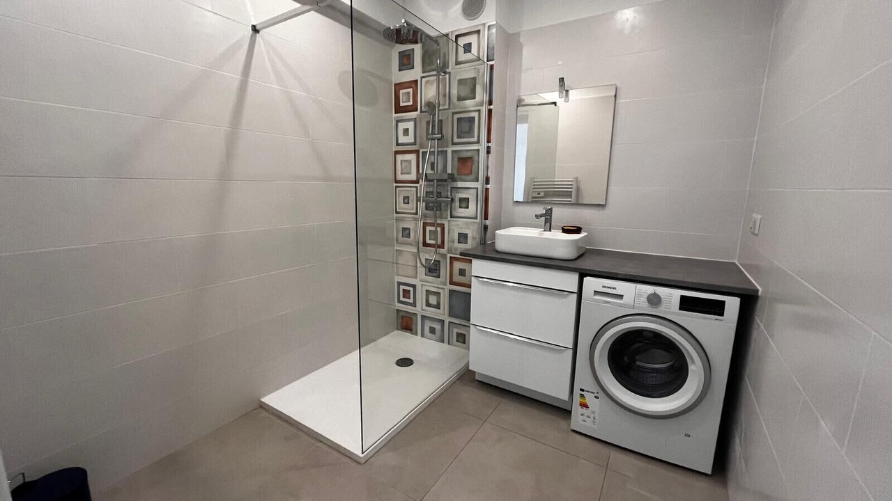 Photo of Bathroom in Juan-les-Pins