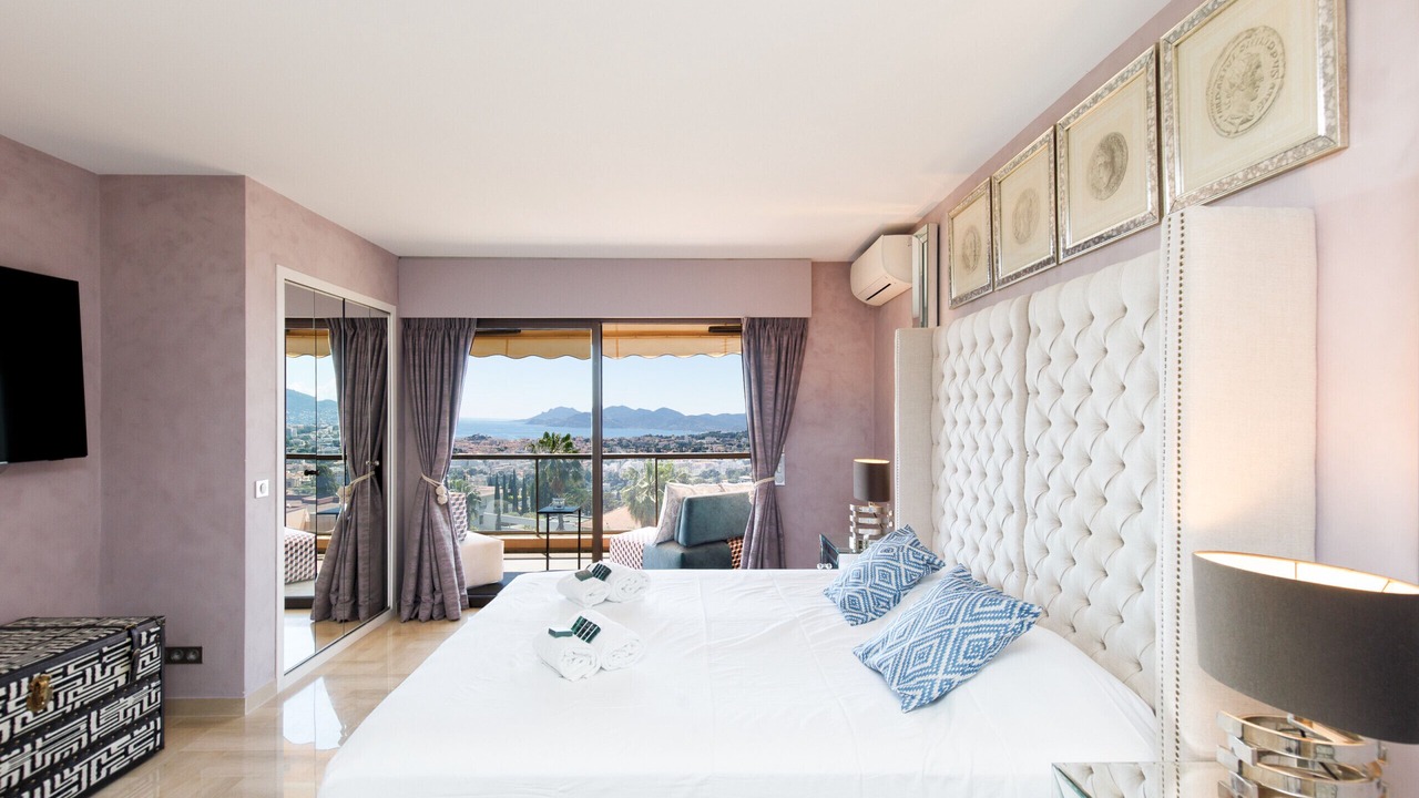 Photo of Bedroom in Le Cannet