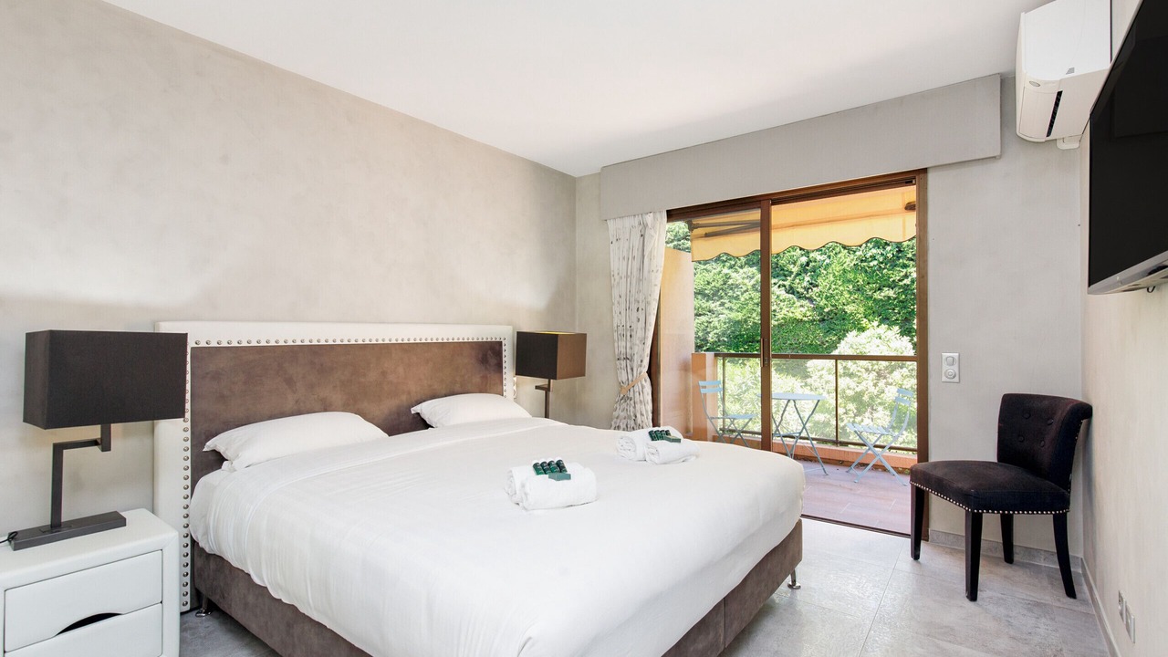 Photo of Bedroom in Le Cannet