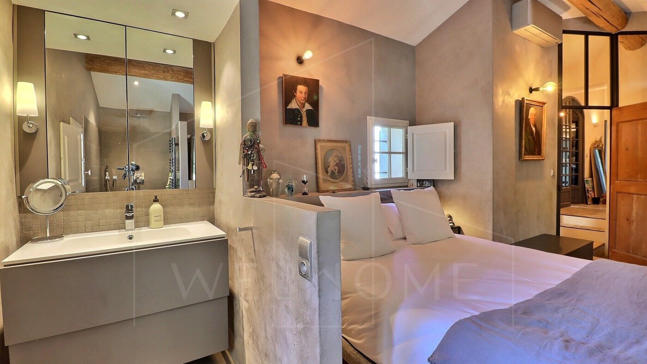 Photo of Bathroom in Ventabren