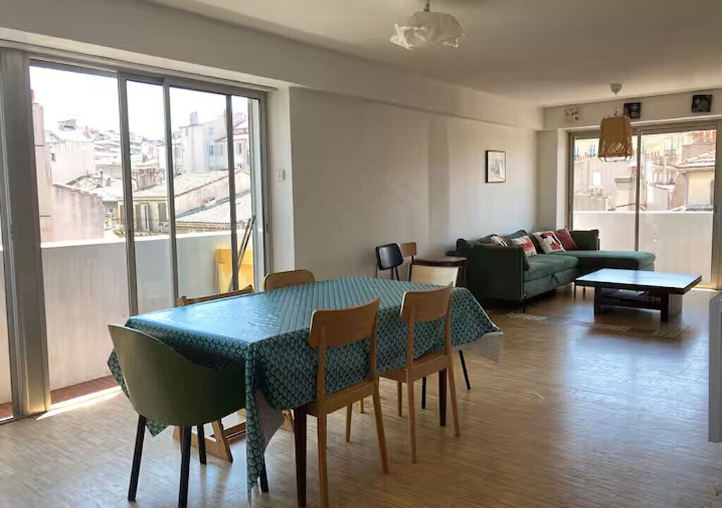 Photo of Livingroom in Prefecture