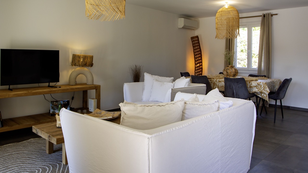 Photo of Livingroom in Maussane