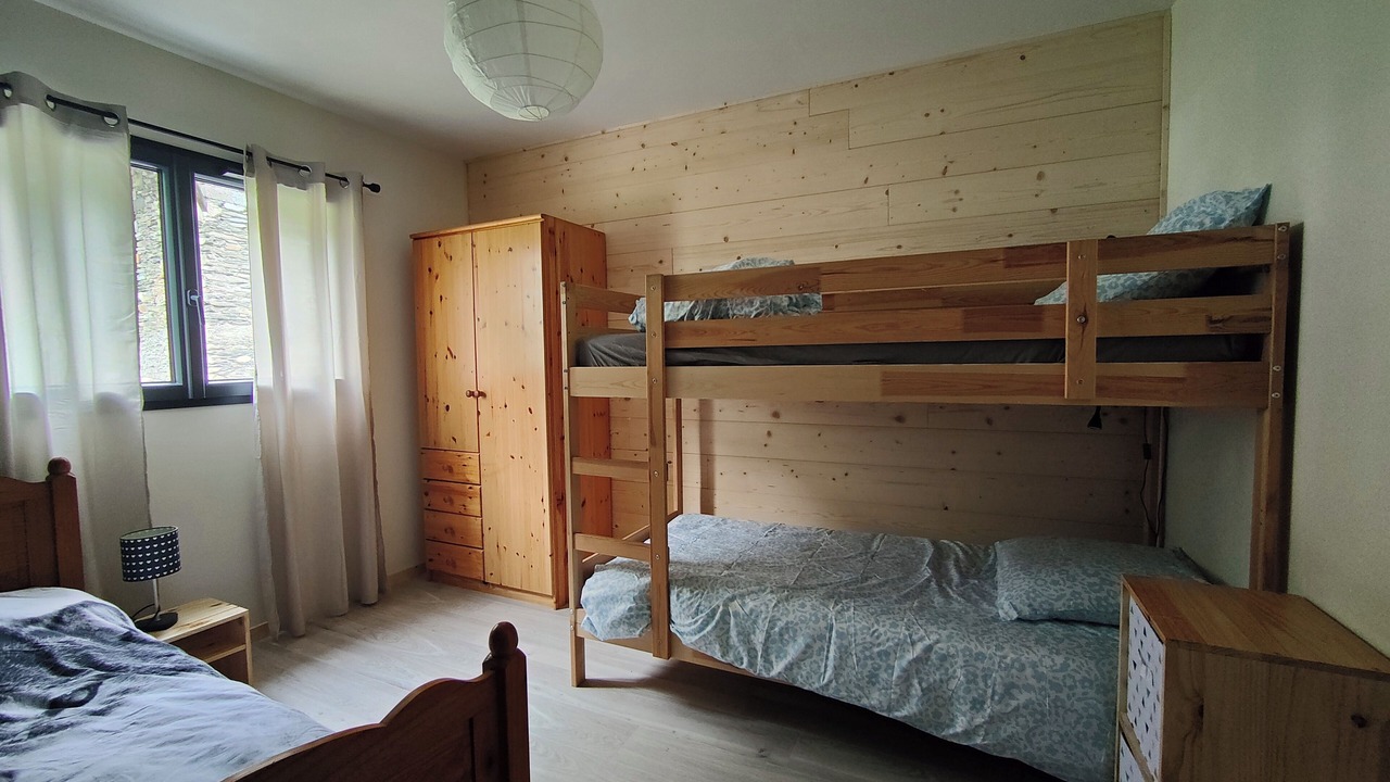 Photo of Bedroom in Le Bourg-d'Oisans