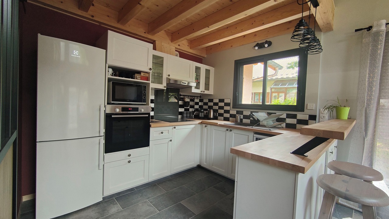 Photo of Kitchen in Le Bourg-d'Oisans