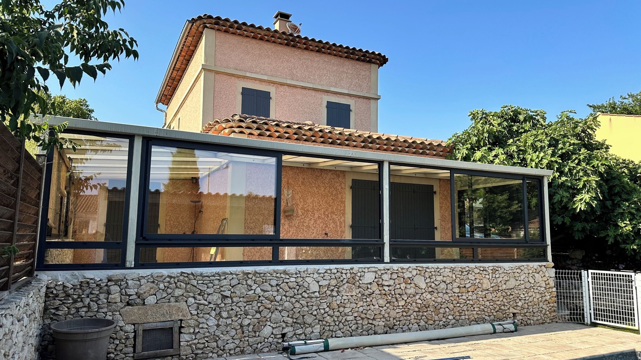 Photo of Outdoor in Coudoux