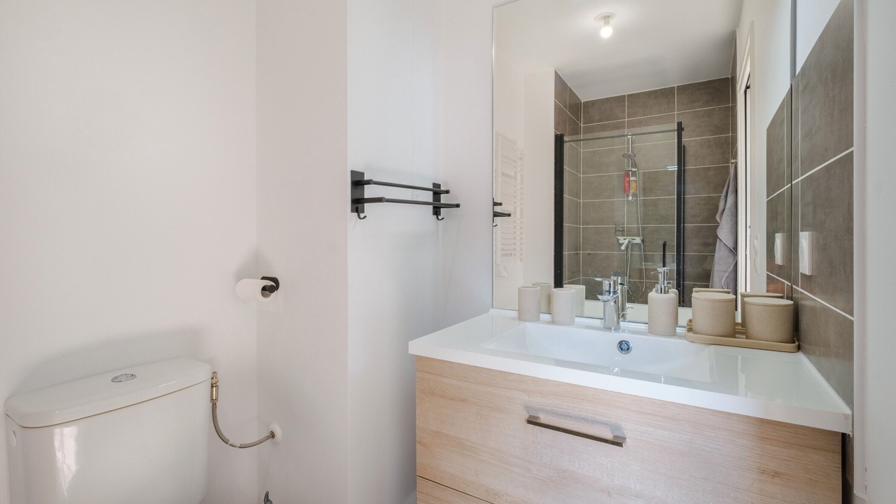 Photo of Bathroom in Saint-Roch