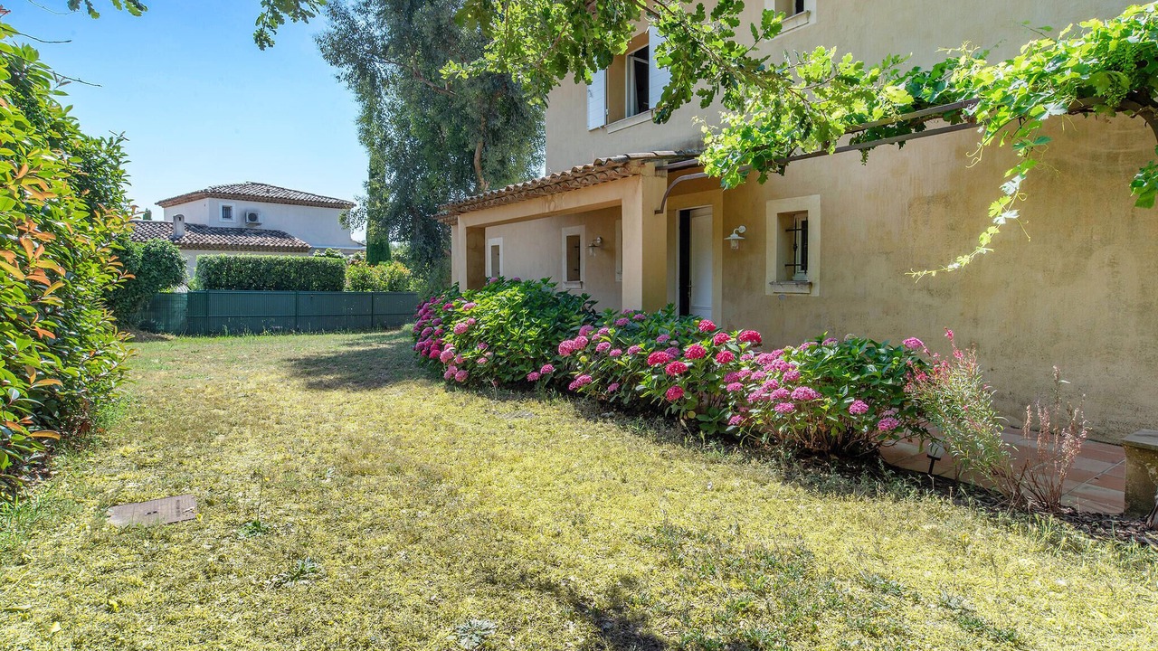 Photo of Others in Grimaud