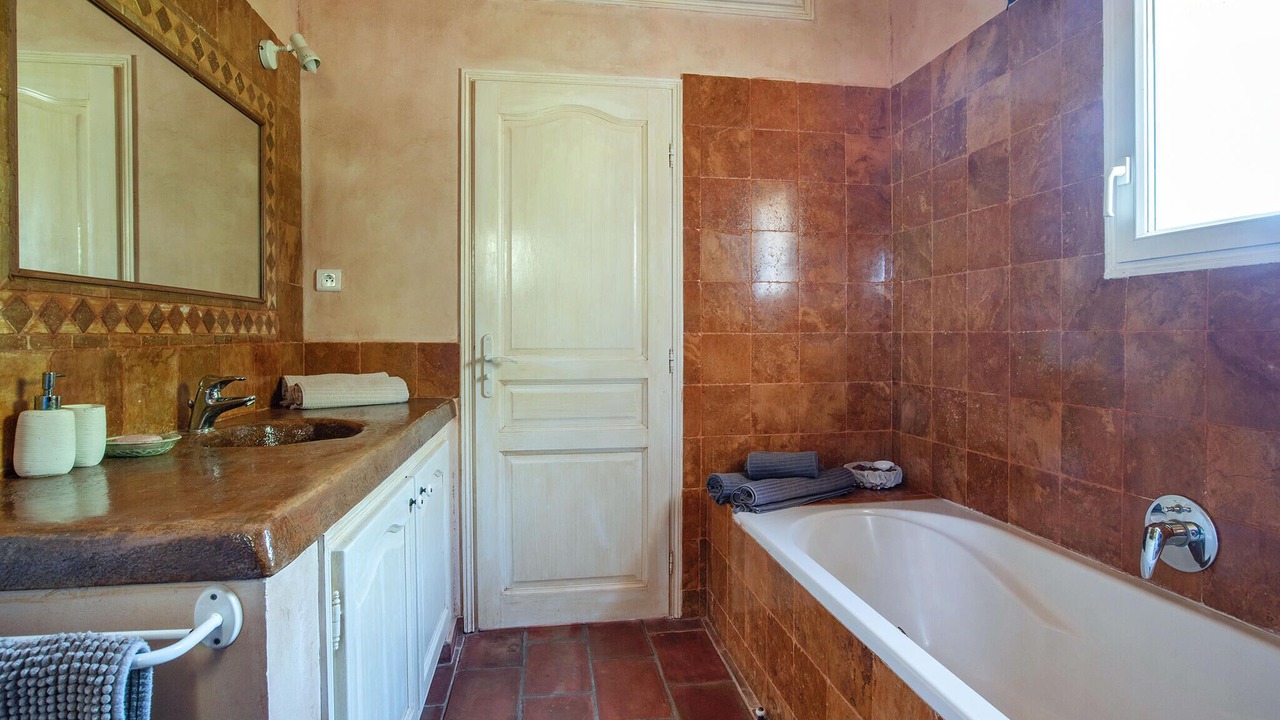 Photo of Bathroom in Grimaud