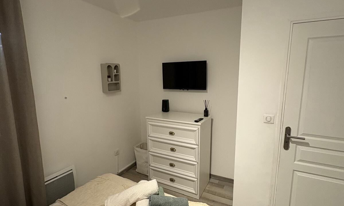 Photo of Bedroom in La Nartelle