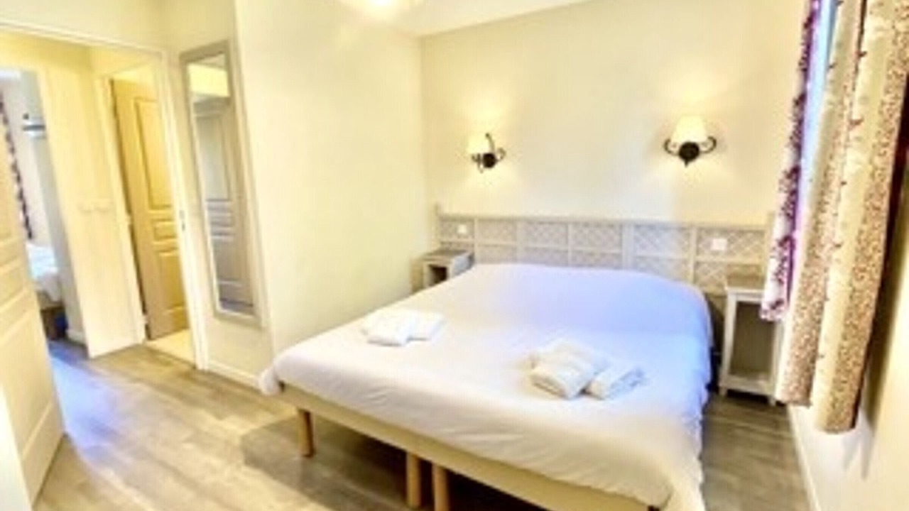 Photo of Bedroom in Pont Royal
