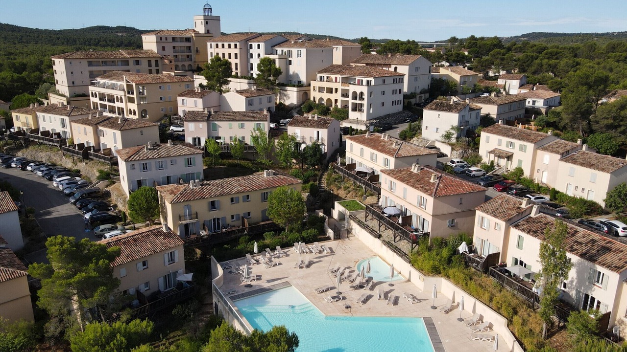 Photo of Outdoor in Pont Royal