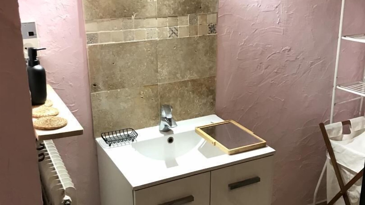 Photo of Bathroom in Cantaron
