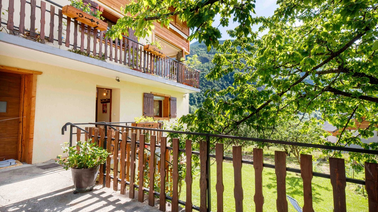 Photo of Outdoor in Saint-Etienne-de-Tinee