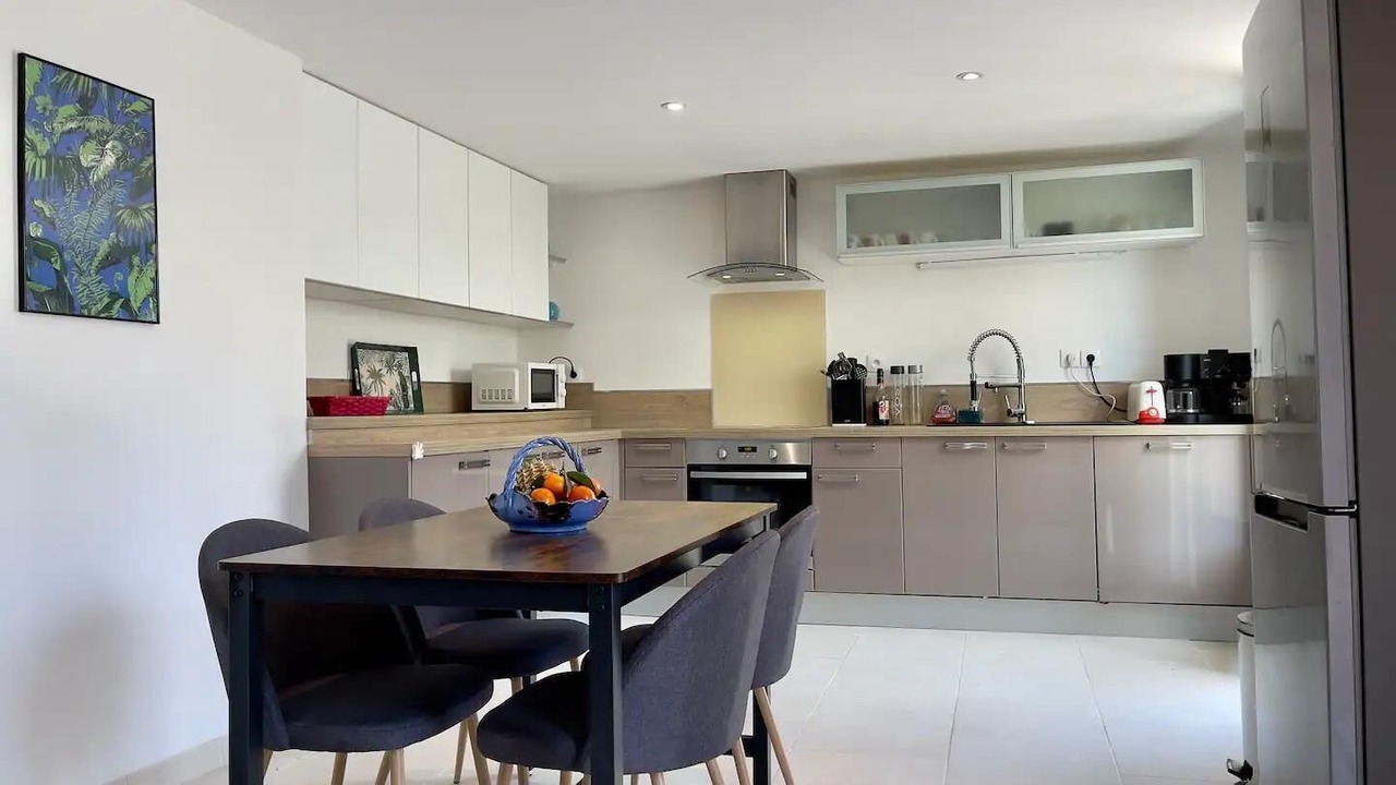 Photo of Kitchen in Bendejun