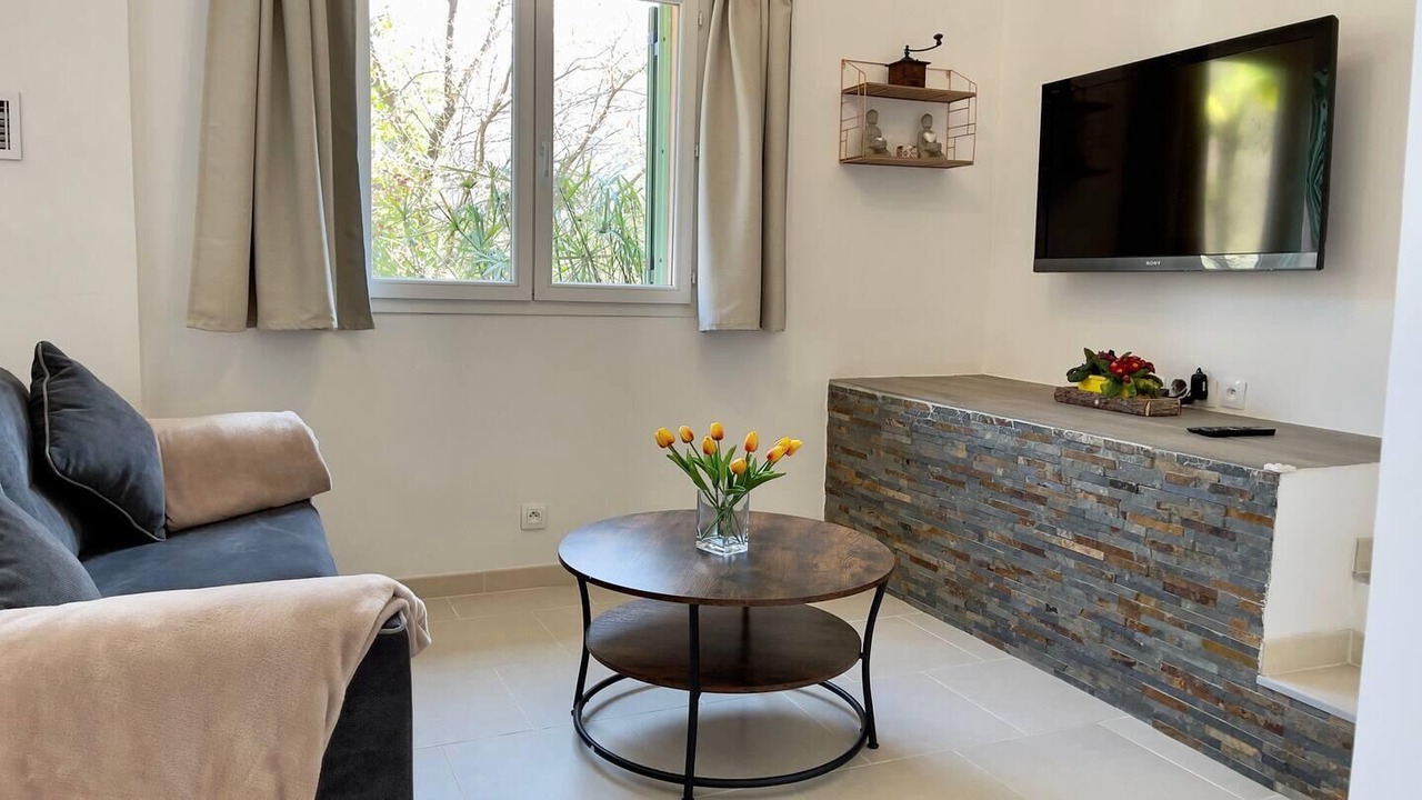Photo of Livingroom in Bendejun