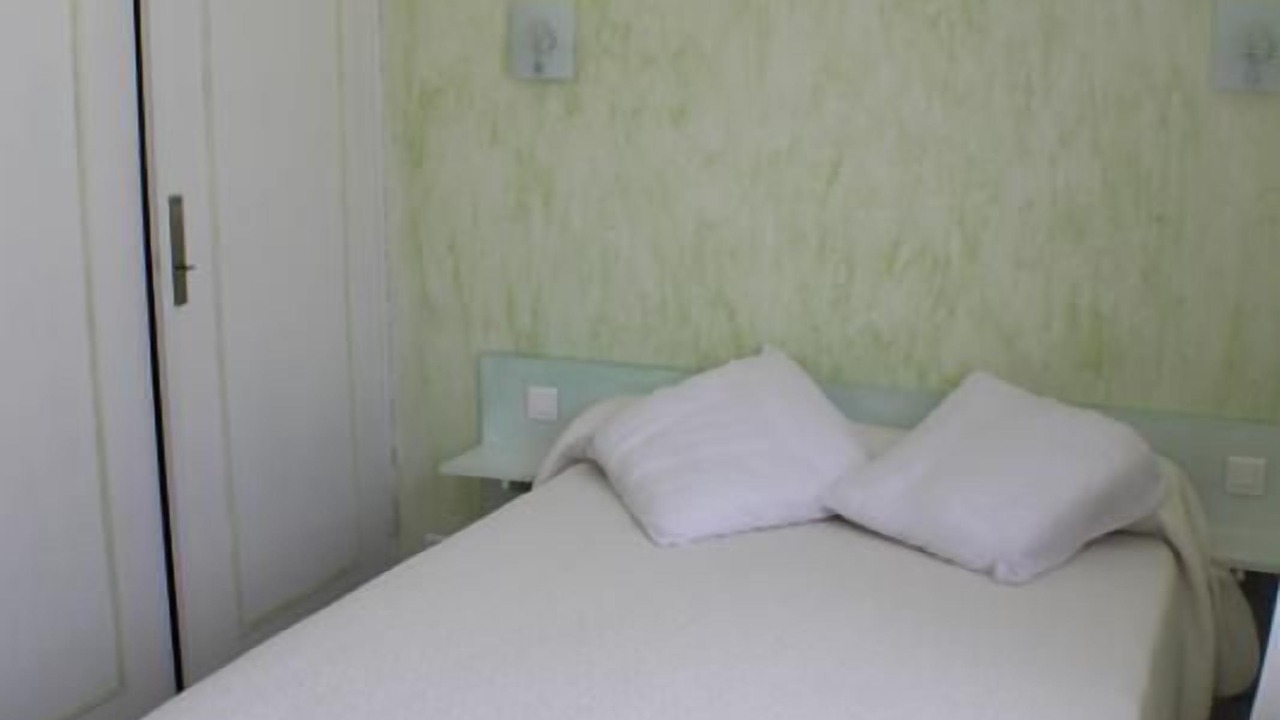 Photo of Bedroom in Contes