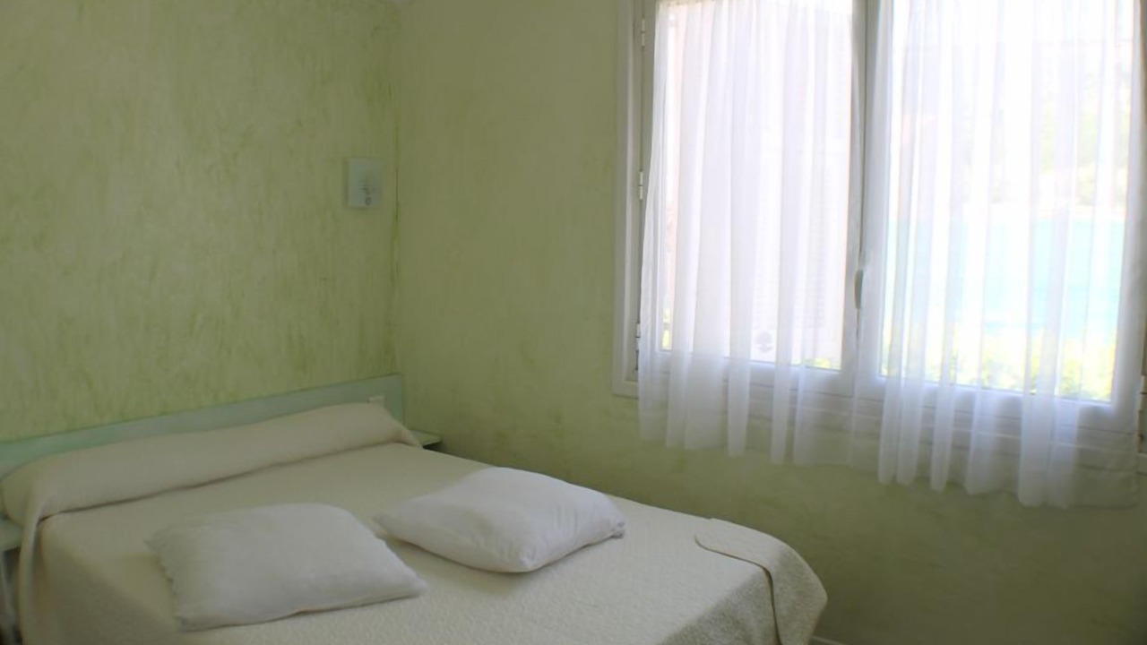 Photo of Bedroom in Contes