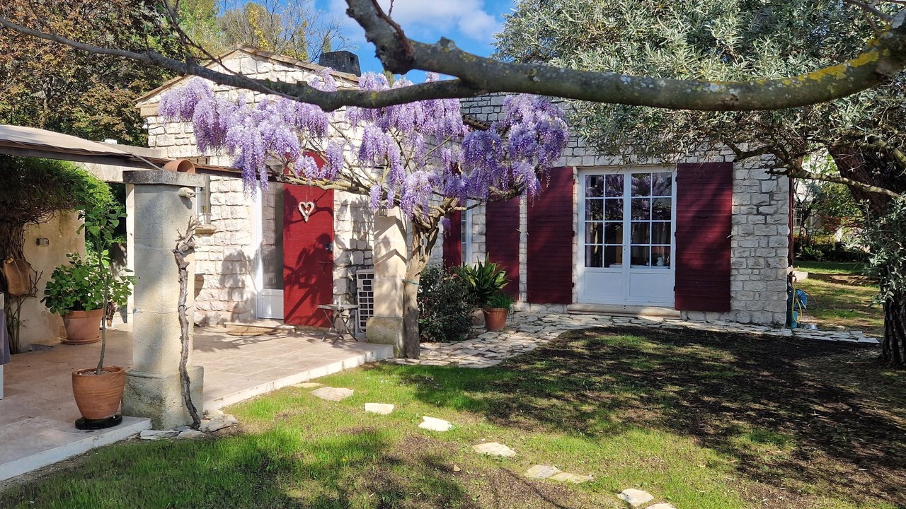 Photo of Outdoor in Eguilles