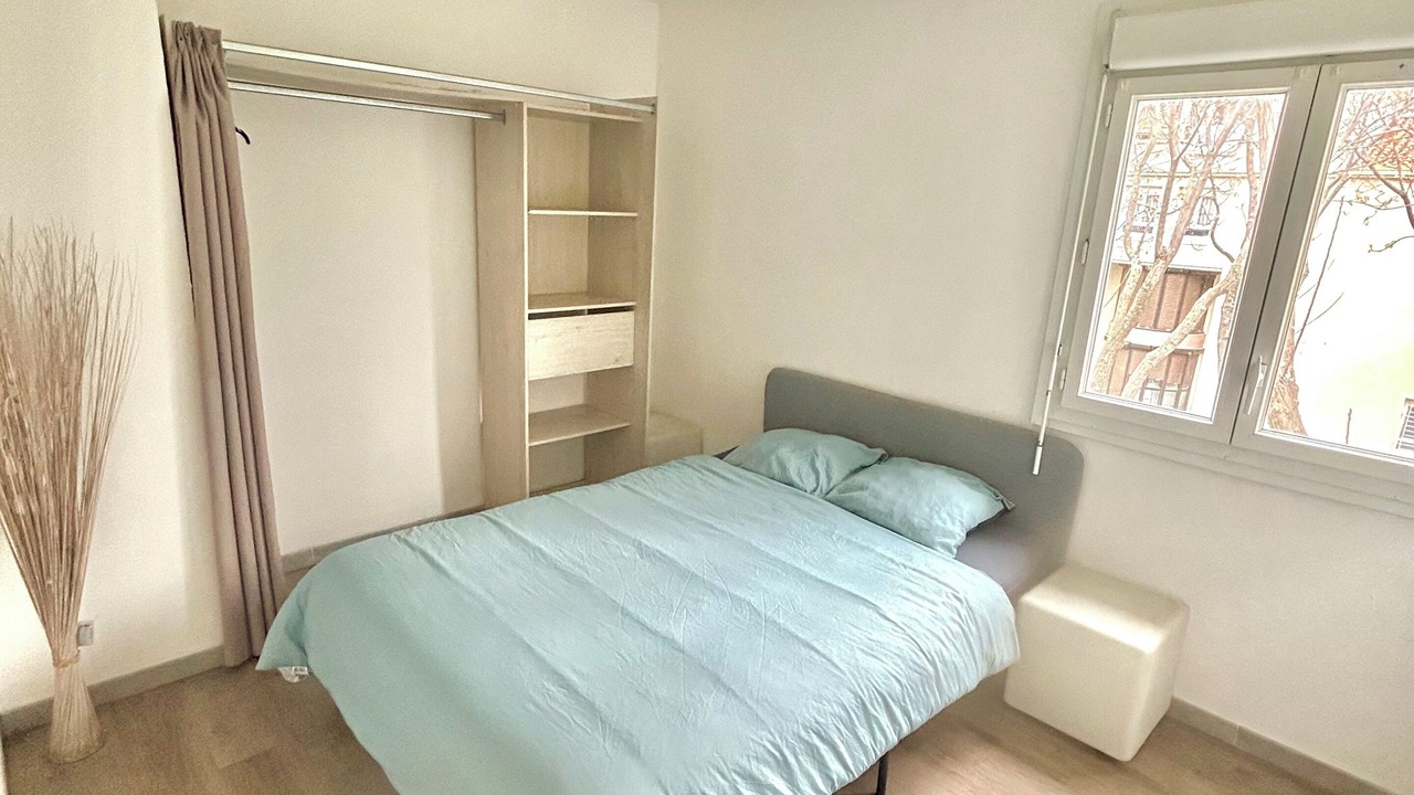 Photo of Bedroom in Vitrolles