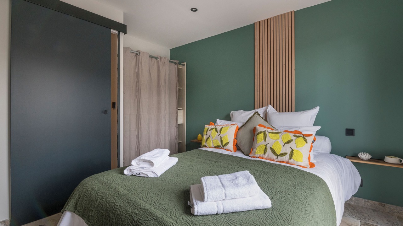 Photo of Bedroom in Cadenet