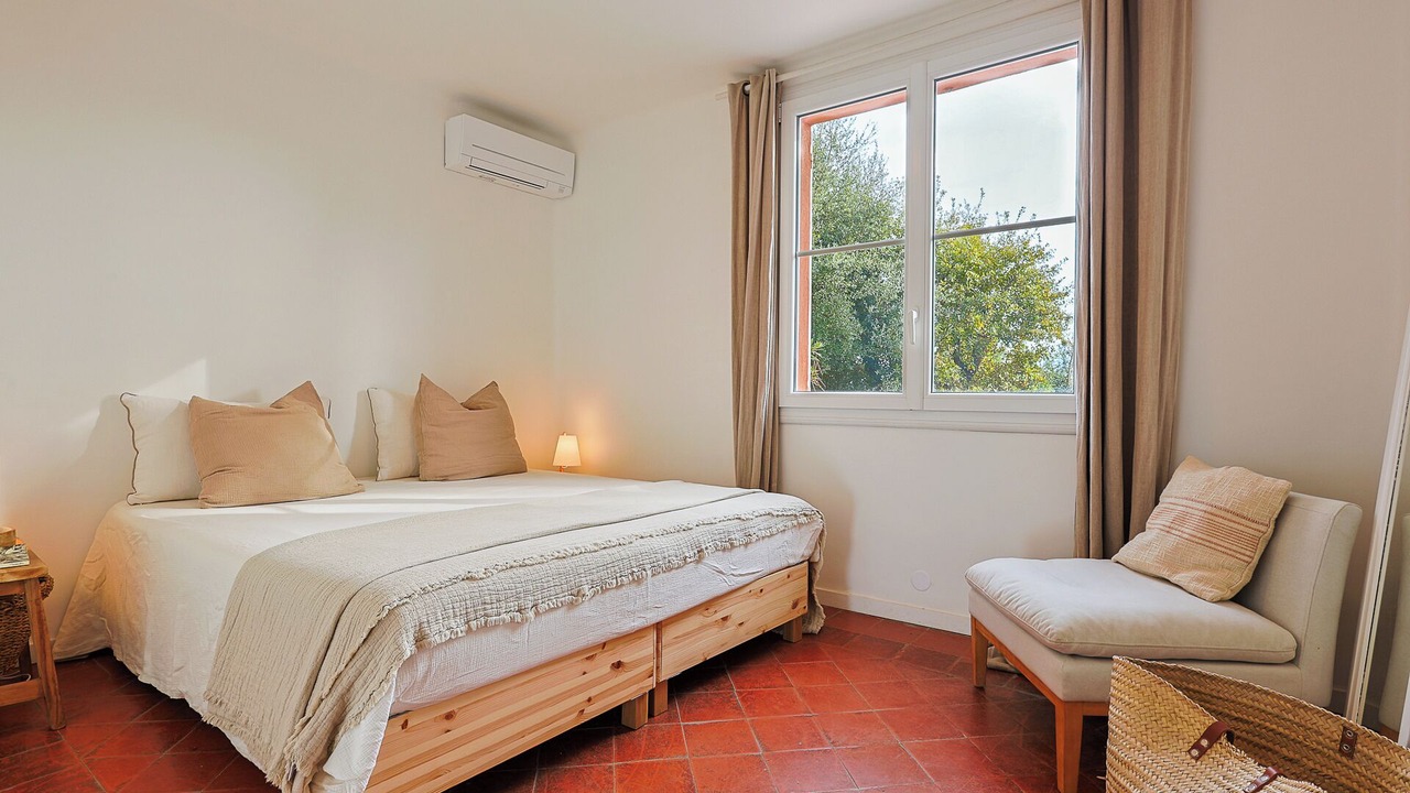 Photo of Bedroom in Grimaud