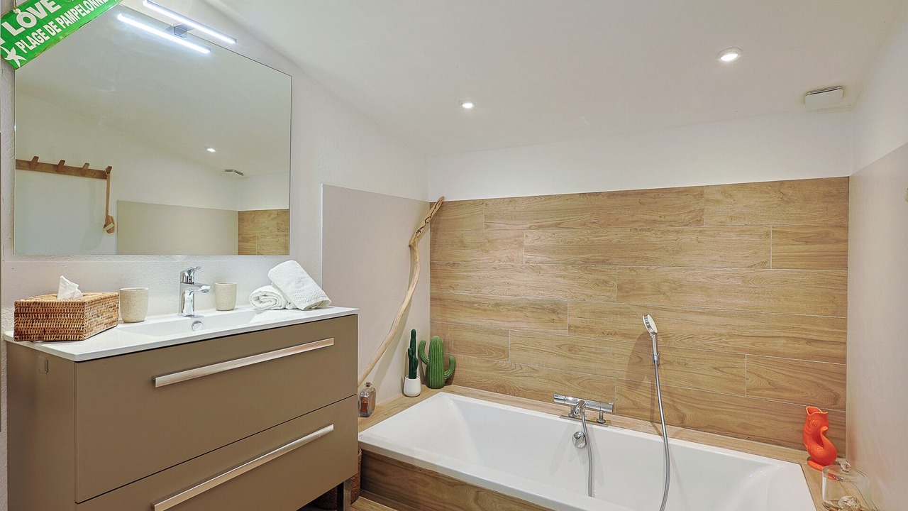Photo of Bathroom in Grimaud