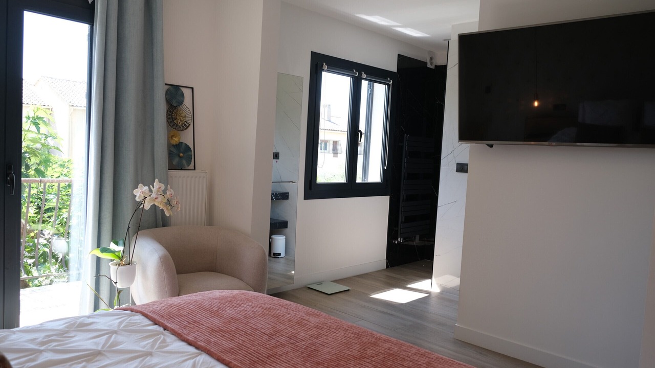 Photo of Bedroom in Salon-de-Provence