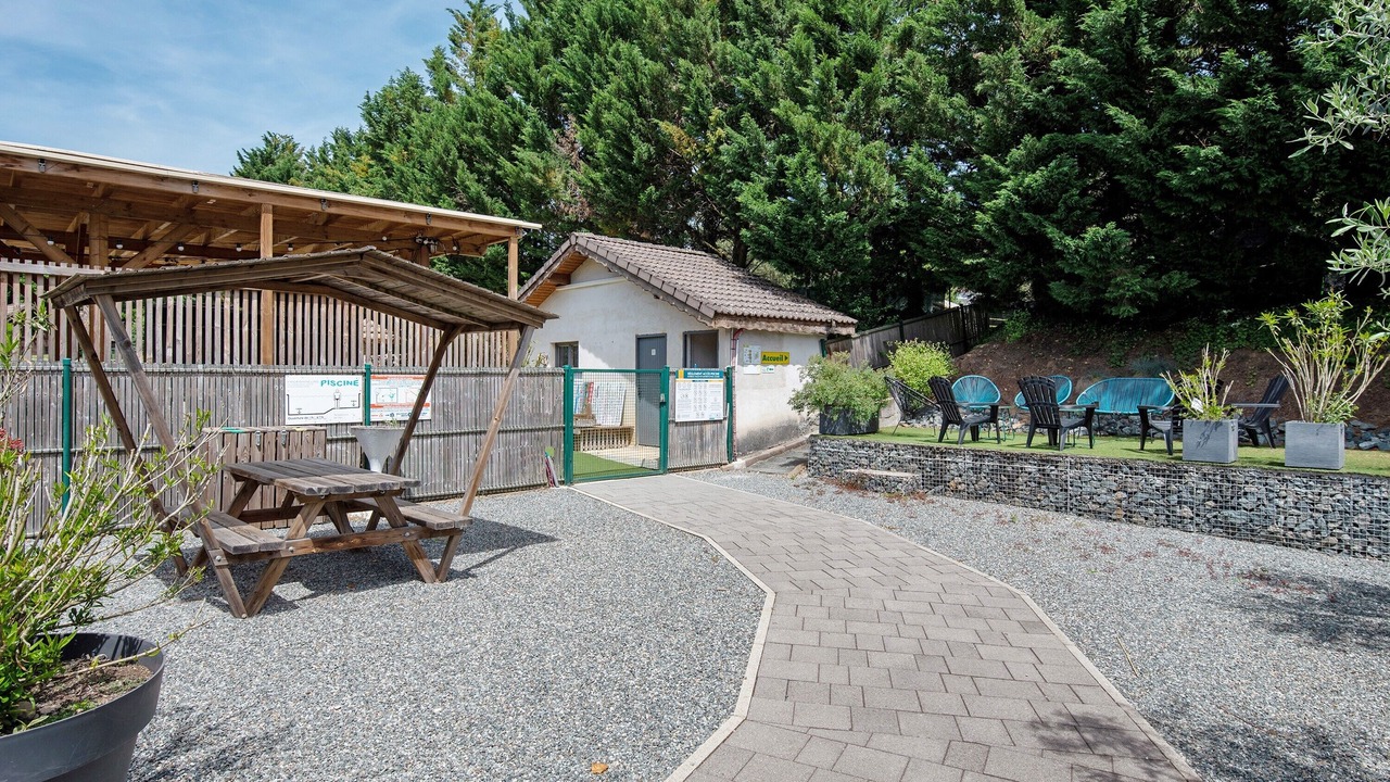 Photo of Outdoor in Vaulnaveys-le-Bas