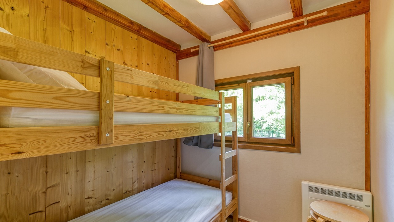 Photo of Bedroom in Vaulnaveys-le-Bas