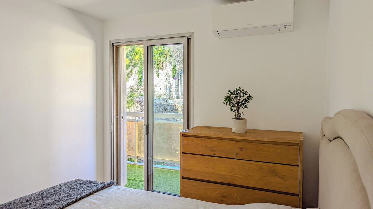 Photo of Bedroom in Cimiez