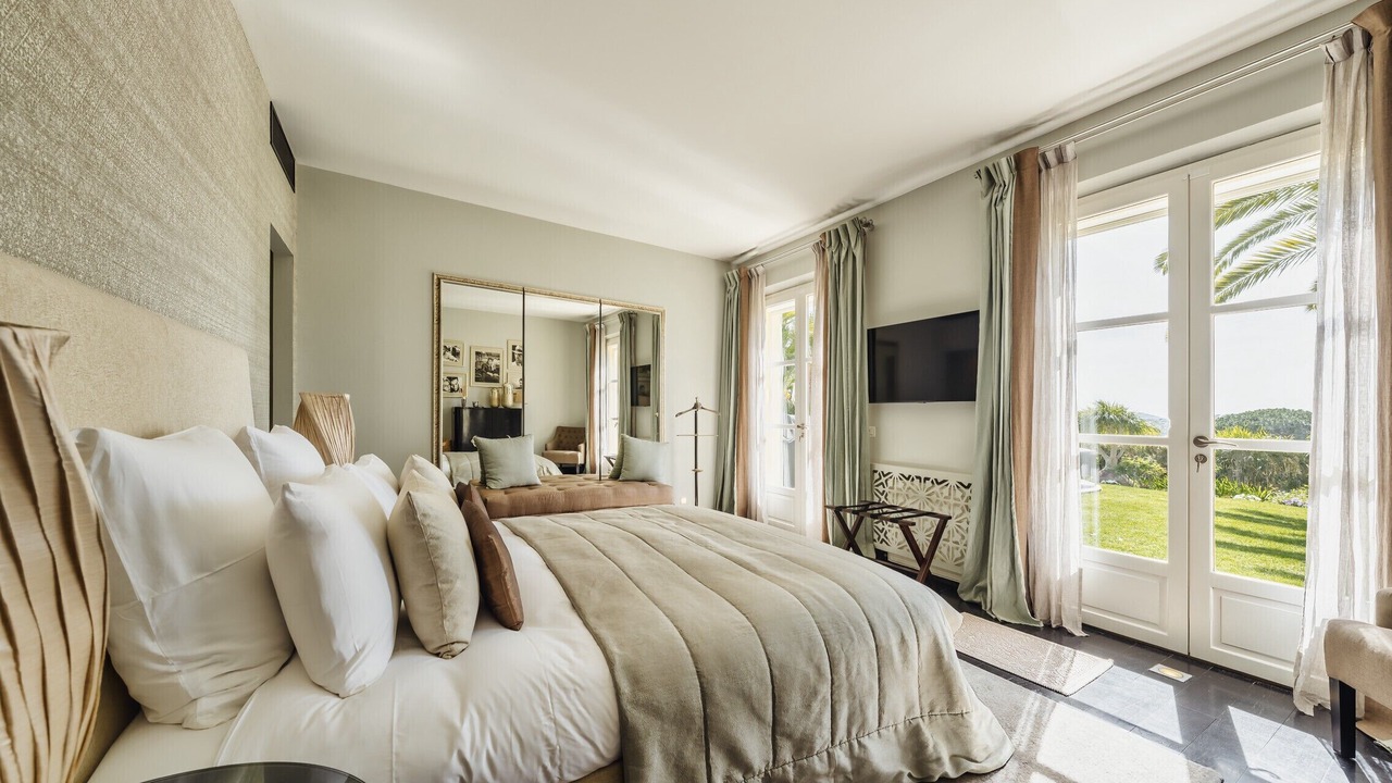 Photo of Bedroom in Saint-Tropez