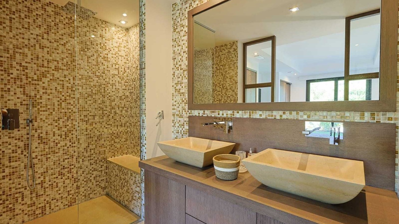 Photo of Bathroom in La Nartelle