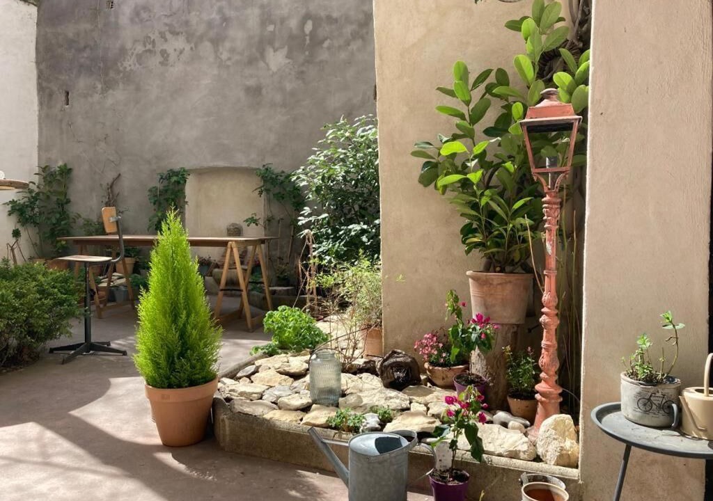 Photo of Outdoor in La Roque-d'Antheron