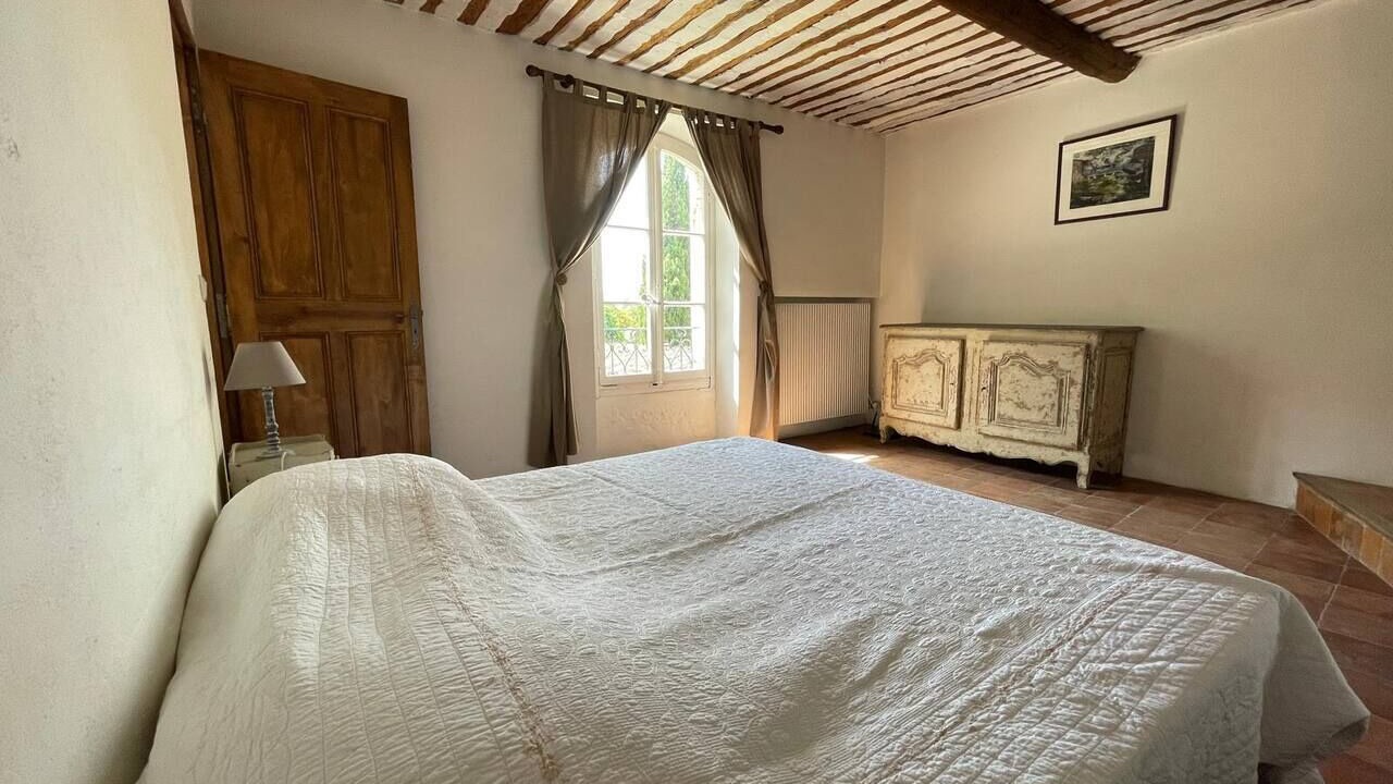 Photo of Bedroom in Saumane-de-Vaucluse