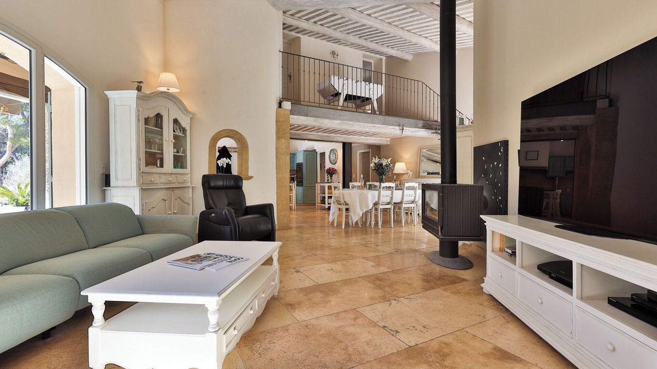 Photo of Livingroom in Ventabren