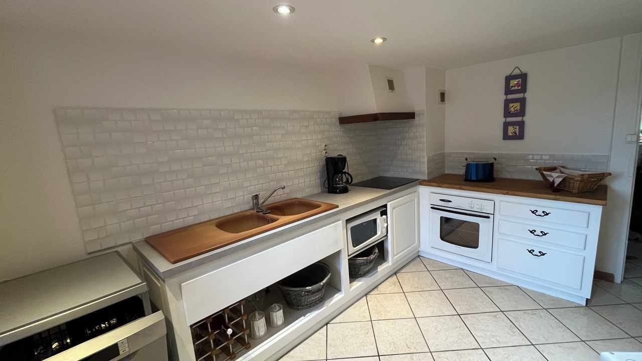 Photo of Kitchen in Tours-sur-Meymont