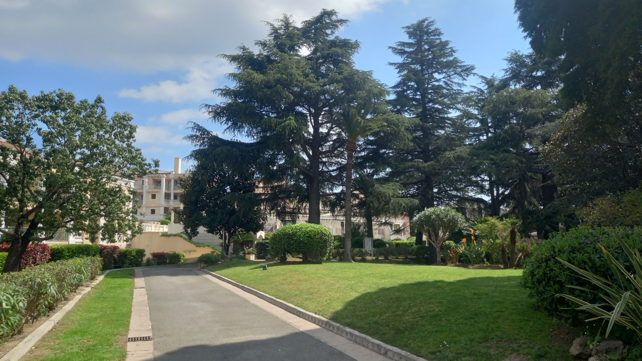 Photo of Outdoor in La Croix des Gardes