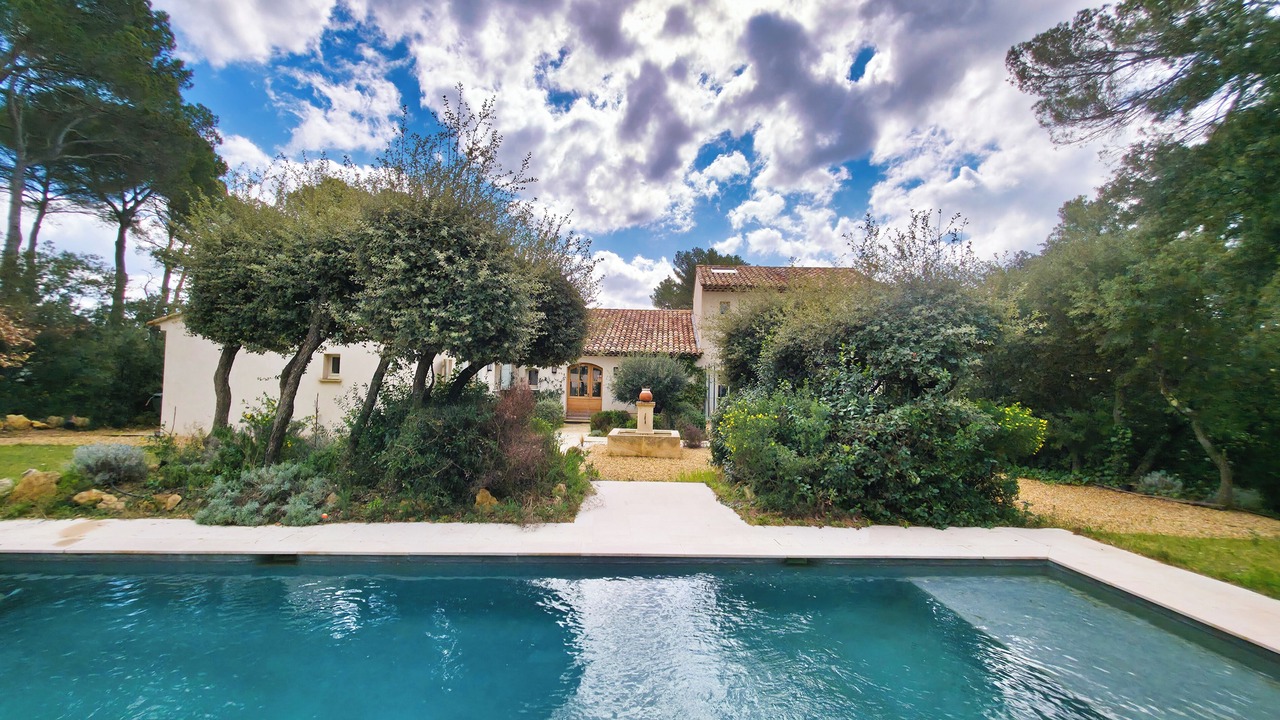 Photo of Outdoor in Saint-Marc-Jaumegarde