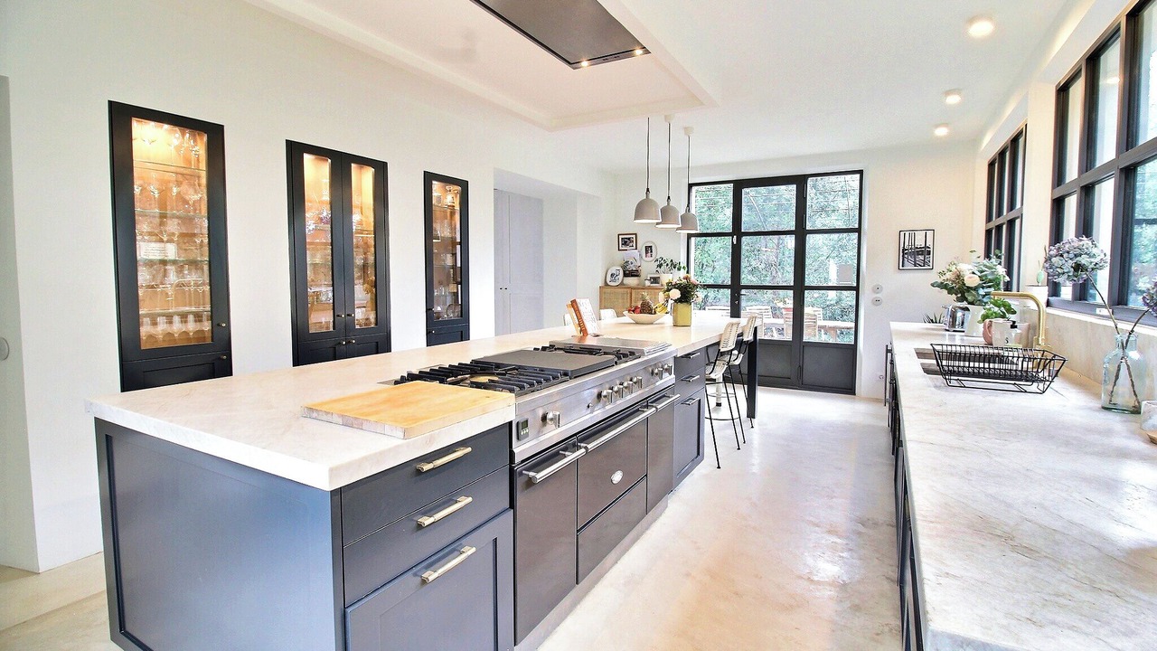 Photo of Kitchen in Saint-Marc-Jaumegarde
