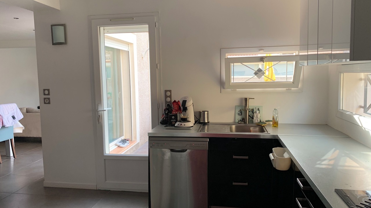 Photo of Kitchen in Le Grau-dʼAgde