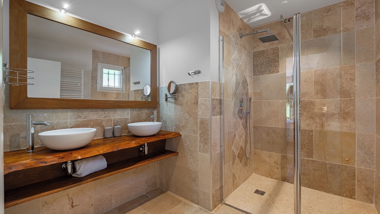 Photo of Bathroom in Montauroux
