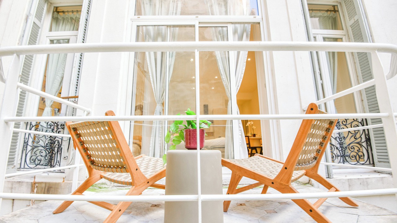 Photo of Patio Balcony in 1st Arrondissement