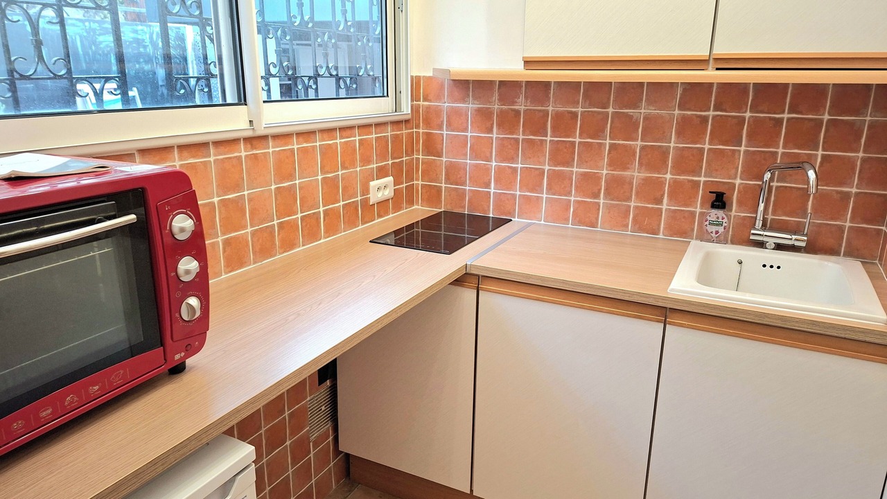 Photo of Kitchen in Gairaut