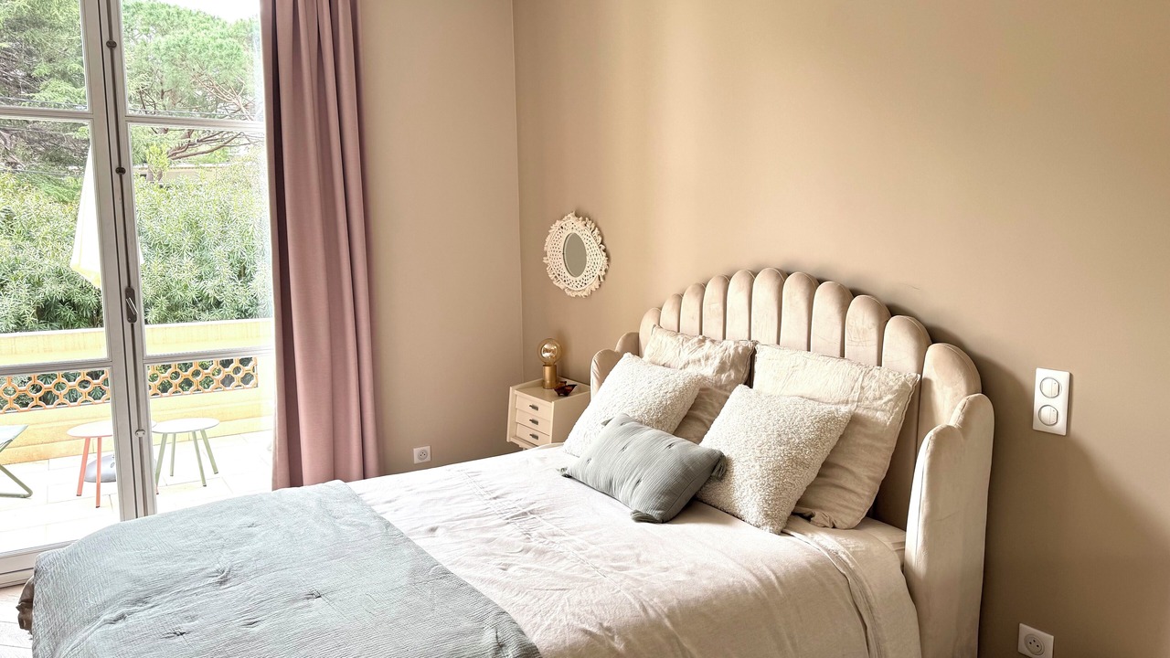 Photo of Bedroom in Antibes