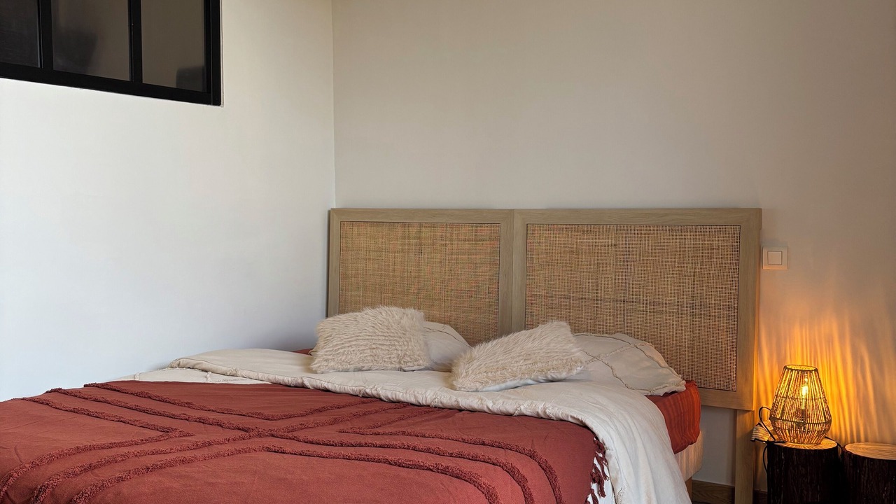 Photo of Bedroom in Arles City Centre