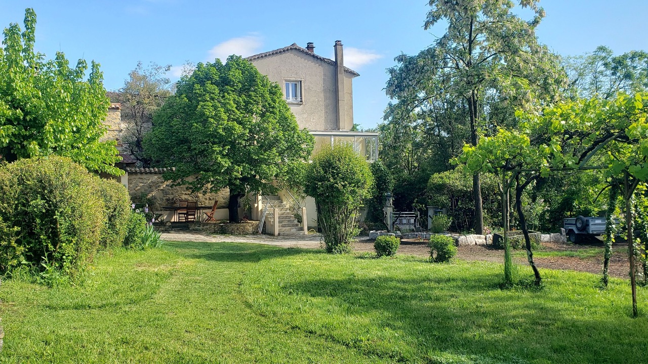 Photo of Outdoor in Saint-Paul-le-Jeune