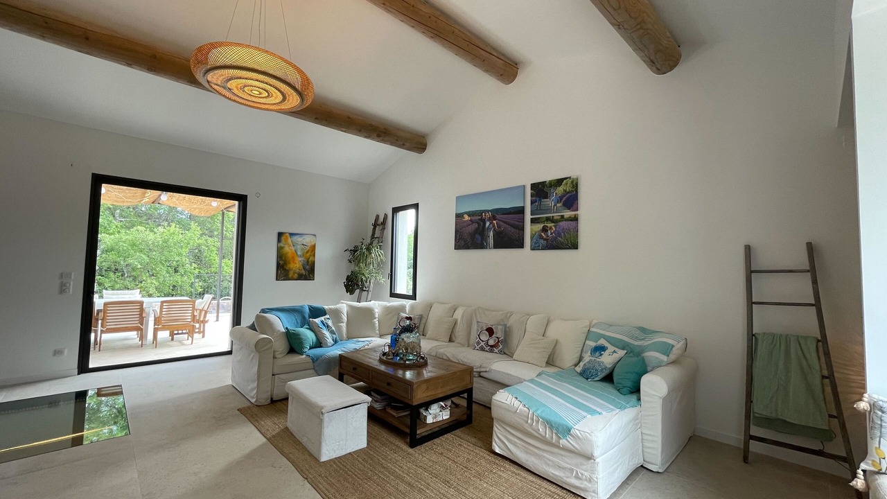 Photo of Livingroom in Menerbes
