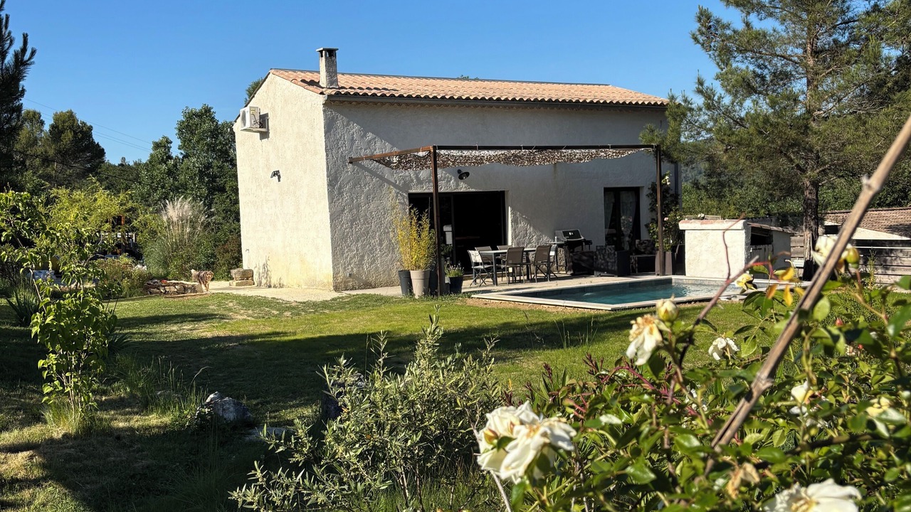 Photo of Outdoor in Crestet