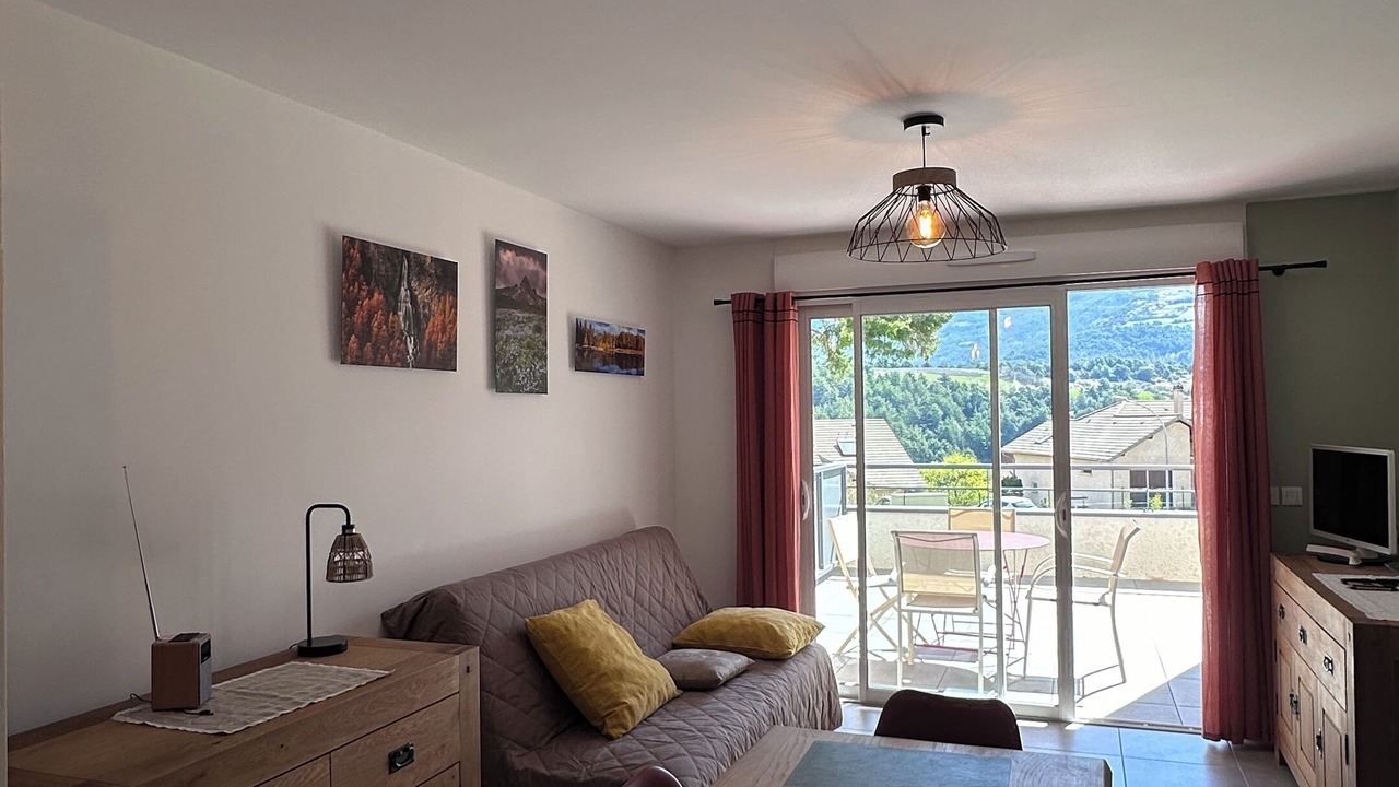 Photo of Livingroom in Embrun
