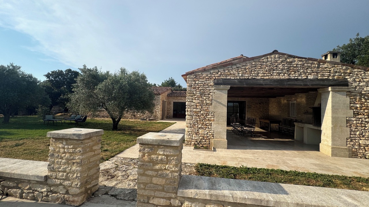 Photo of Patio Balcony in Bonnieux